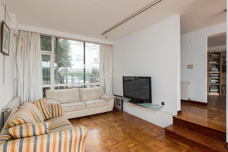 Foto 663bafd0-0aab-4691-862b-ff33d0806d8b. Reihenhaus in montesol etxetaldea in Miracruz Donostia - San Sebastián