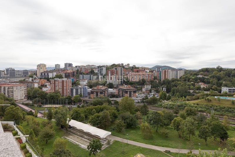 Foto 7c8cc251-0268-4376-a0c0-15022818773f. Reihenhaus in montesol etxetaldea in Miracruz Donostia - San Sebastián