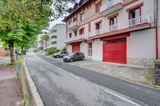 Aparcament cotxe a Ulia pasealekua, donostia / san sebastián, spain 80. Oportunidad en ulia