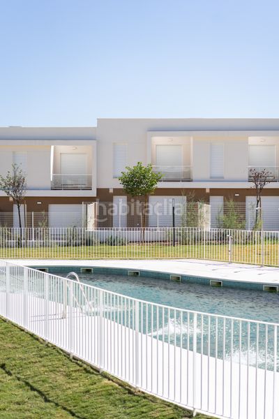 Foto 85e5426c-46fa-4170-9a7e-2684e6542354. Casa adossada 113m<sup>2</sup> a calle las ventas 1 a Las Pajanosas Guillena