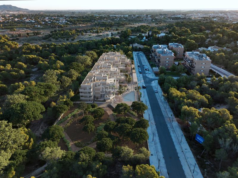 Foto c6f7447c-43bf-4e15-a226-a3c19492be9c. Appartamento 124m<sup>2</sup> in carrer mas del cansalader 1 in Massarojos Valencia