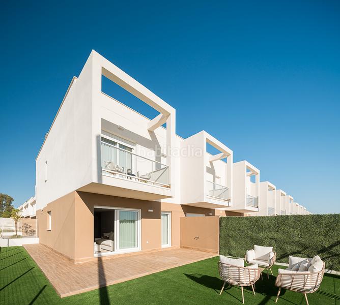 Foto 3a3ba8ca-7c64-4dce-a271-114f9e536a42. Casa adossada 135m<sup>2</sup> a calle las ventas 1 a Las Pajanosas Guillena