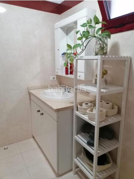 Foto 0c9d427f-4301-4a95-bde6-43b1fee5365a. Pis a calle los falcones 9 a Palm - Mar Arona