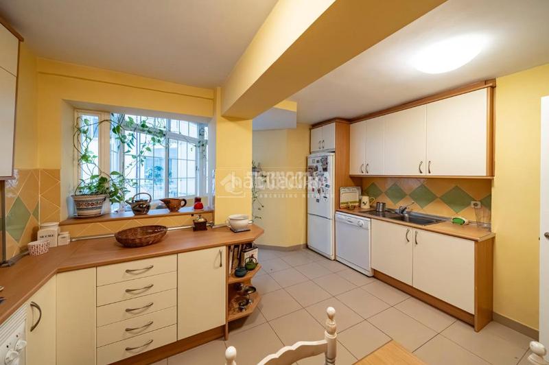 Foto 480c6be1-30ea-473c-84ad-b488165a731c. Etagenwohnung mit heizung parking in Cuatro Caminos - Azca Madrid