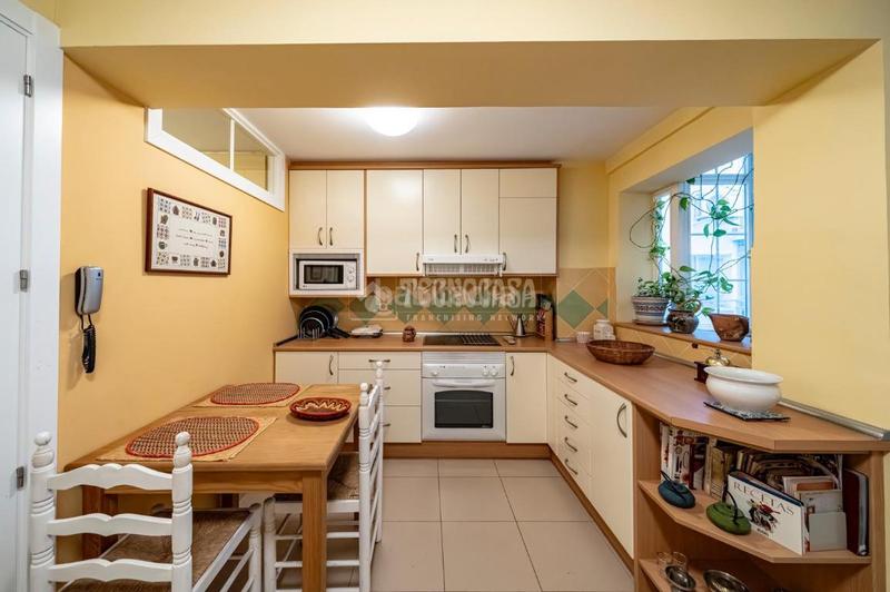 Foto 86777d3d-fe1f-4067-a9dc-c26e743044ab. Etagenwohnung mit heizung parking in Cuatro Caminos - Azca Madrid