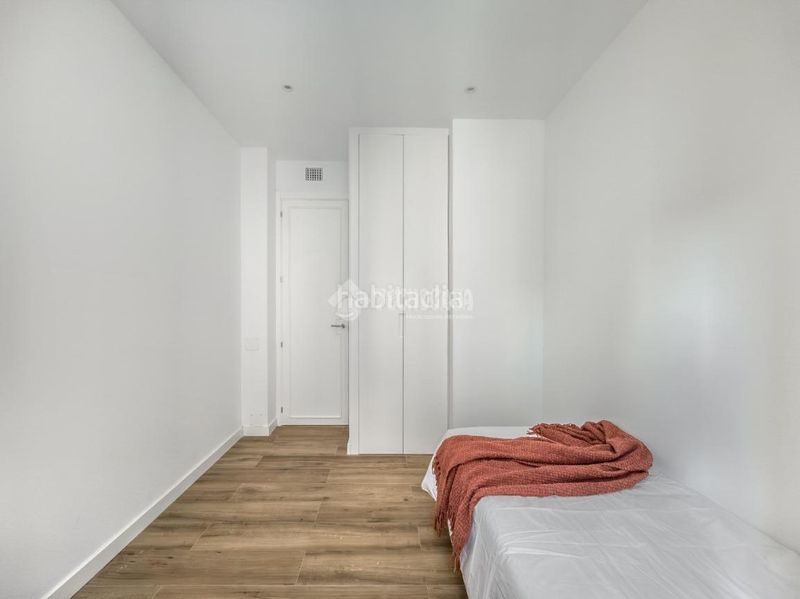 Foto 11fc3691-b6da-4a9f-91a0-7d6ea1476954. Piso  en venta en Cuatro Caminos - Azca Madrid