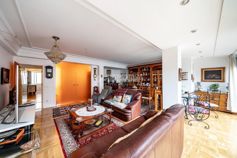 Foto 1220533b-ede1-4cdb-b054-bbd07323b05f. Pis amb calefacció a Cuatro Caminos - Azca Madrid