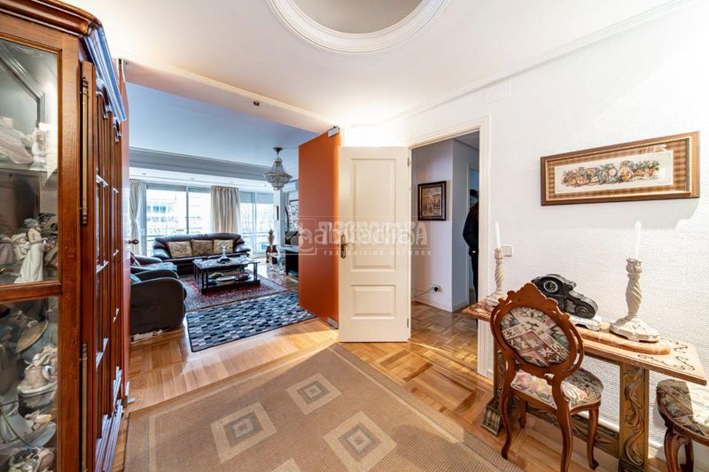 Foto 8877cbf9-24f9-4cad-b257-e7a00e7b3073. Pis amb calefacció a Cuatro Caminos - Azca Madrid