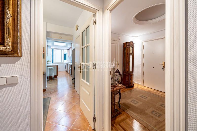 Foto 8cb29069-9eaf-49fb-b66f-710dad22e9f3. Pis amb calefacció a Cuatro Caminos - Azca Madrid