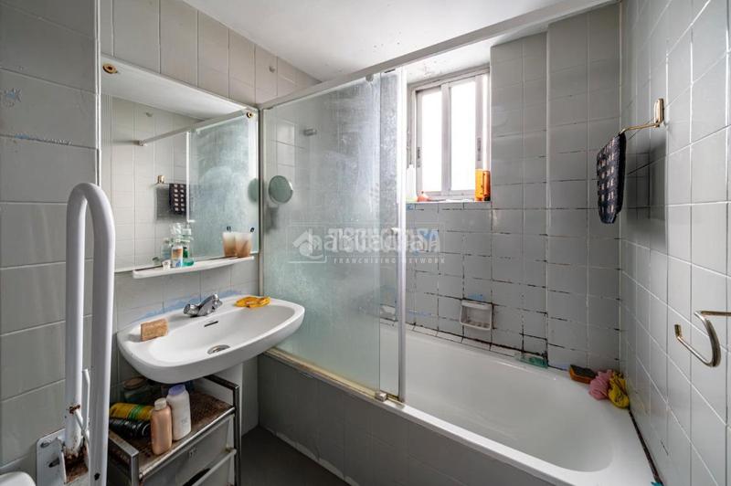 Foto c6a8c9f5-63bb-4676-8db7-eab0194be79c. Appartamento in Cuatro Caminos - Azca Madrid