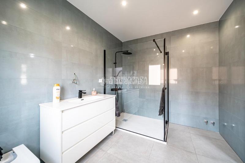 Foto 989af89d-2bba-4edf-8feb-48b632989698. Appartement avec chauffage parking dans Cuatro Caminos - Azca Madrid