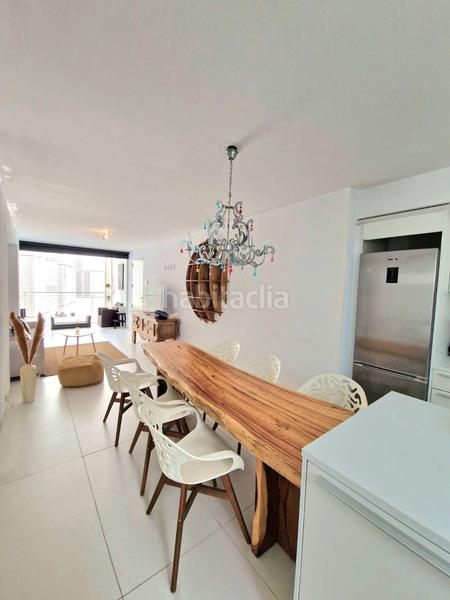 Foto 10dd912f-33b9-4182-82d5-62a0c975cb11. Lloguer apartament amb aparcament piscina a Marina Botafoc-Talamanca Ibiza