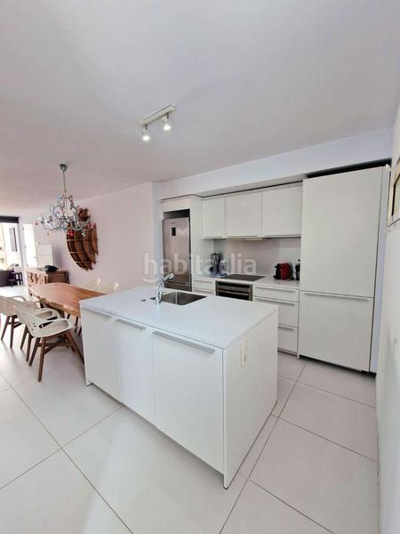 Foto 592a80fe-0aaa-4900-bd0a-a6b2b96cbf16. Alquiler apartamento en Marina Botafoc-Talamanca Ibiza