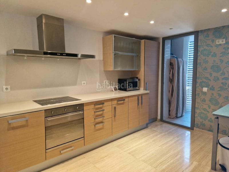 Foto 3e0a2fe7-8cd2-407c-8795-f622c980b53f. Appartamento con parcheggio piscina in Marina Botafoc-Talamanca Ibiza