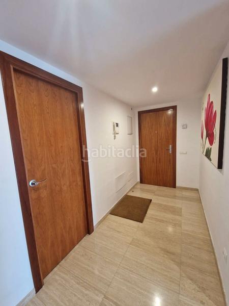 Foto bd22b0ab-ae9d-4c55-9329-b4beb2d0b72d. Appartamento con parcheggio piscina in Marina Botafoc-Talamanca Ibiza