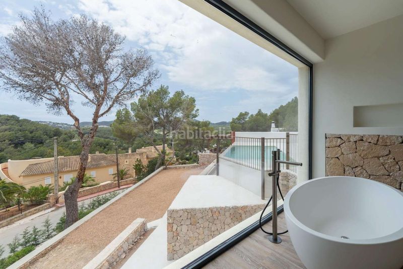 Foto f0302857-a847-44d1-a99c-eac9f0944542. Xalet amb calefacció piscina a Santa Eulària des riu Santa Eulària