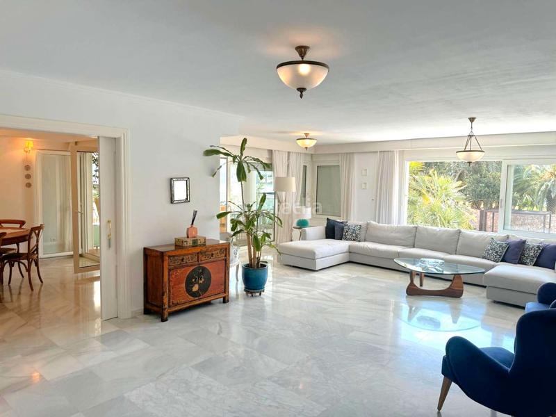 Foto 55ac28c4-f60b-4bb3-b963-0c72d95576c6. Appartement avec chauffage parking piscine dans Marina Botafoc-Talamanca Ibiza