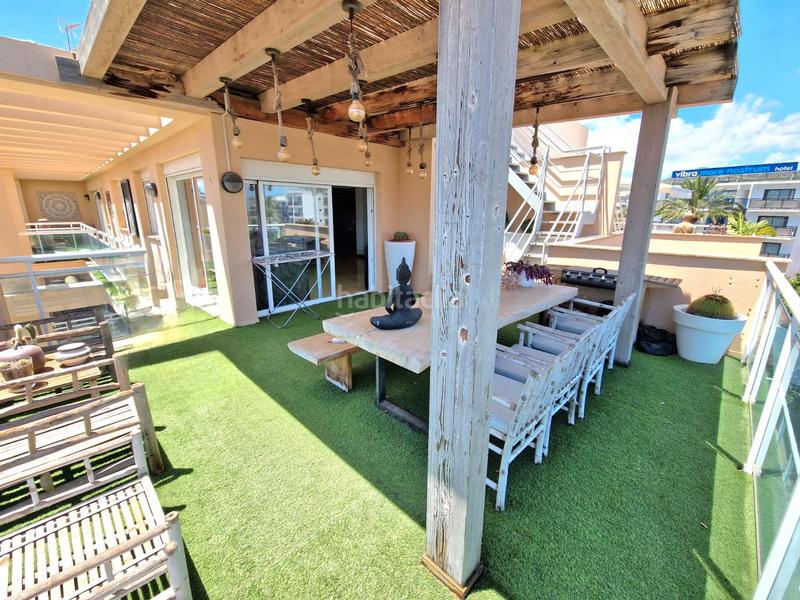 Foto 6c842814-52cb-471c-809a-38bd46c0917d. Ático en Ses Figueretes - Platja d'en Bossa - Cas Serres Ibiza