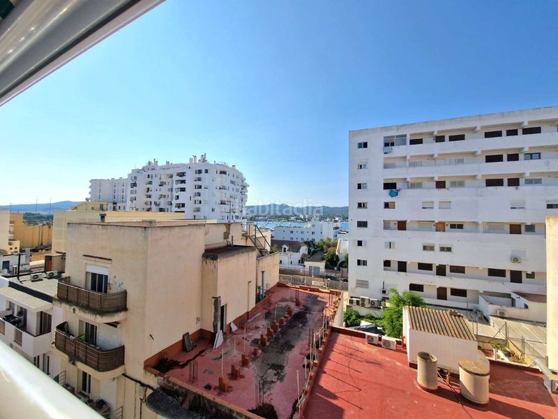 Foto 628fcdb8-9609-4523-b887-bdbf70fe4493. Apartment with heating in Sant Antoni de Portmany