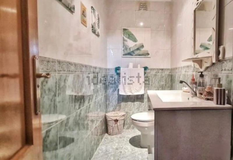 Foto f216a707-7635-4f3e-bd6b-8c10b1ef436b. Casa adosada en S´Eixample-Can Misses Ibiza