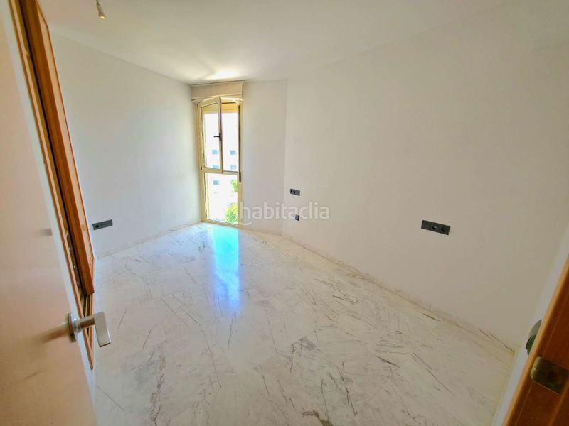 Foto 738471a9-0325-44d3-88c5-aebe1ee175e3. Rent flat in n/a 6 in Ses Figueretes - Platja d'en Bossa - Cas Serres Ibiza