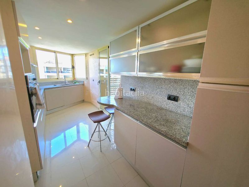 Foto c3d2c803-e300-4889-a8b8-3952bf6ac3ab. Rent flat in n/a 6 in Ses Figueretes - Platja d'en Bossa - Cas Serres Ibiza