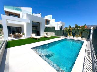 Chalet  Cadiz. Villa moderna cerca del campo de golf con vistas al mar