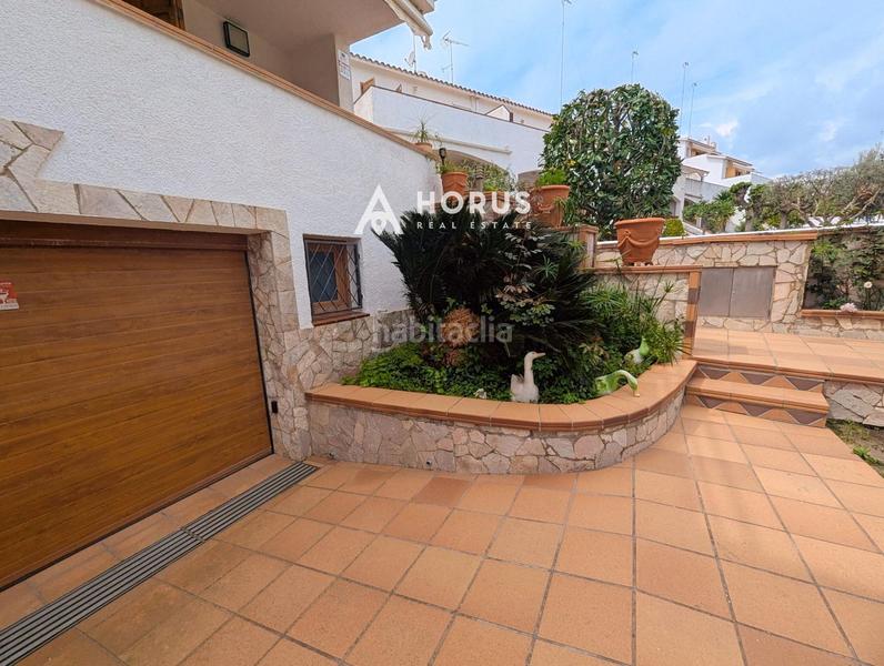 Foto 05120427-fdc6-443d-a19b-83fb9bf25e50. Maison jumelée avec chauffage parking piscine dans Urbanitzacions Arenys de Mar