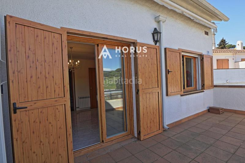 Foto 204b5857-892d-4b6a-b8d6-73723e7c022b. Maison jumelée avec chauffage parking piscine dans Urbanitzacions Arenys de Mar