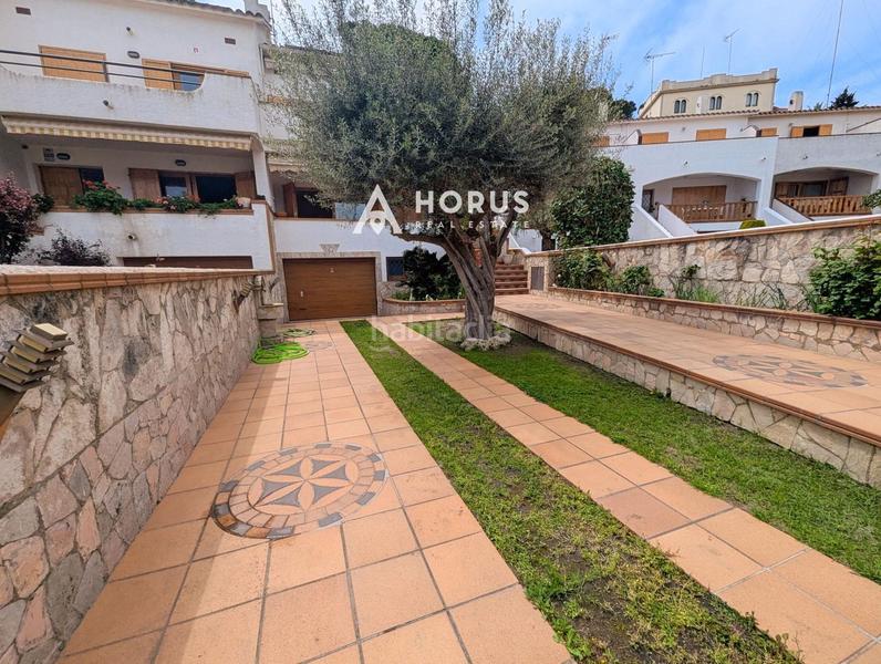 Foto 3058321c-f36d-4d06-a2a2-b6d366c0c4f4. Maison jumelée avec chauffage parking piscine dans Urbanitzacions Arenys de Mar