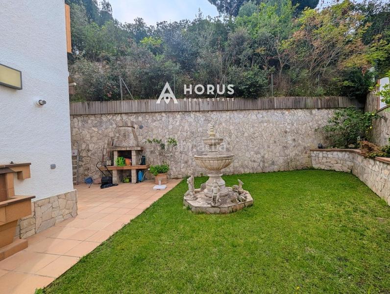 Foto 84d6f049-91df-4c58-8a06-90ddb5334d33. Maison jumelée avec chauffage parking piscine dans Urbanitzacions Arenys de Mar