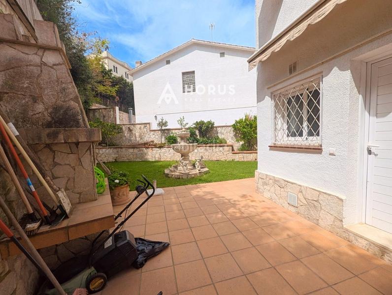 Foto a2ab9db4-580c-4d96-95db-e782457e4000. Maison jumelée avec chauffage parking piscine dans Urbanitzacions Arenys de Mar