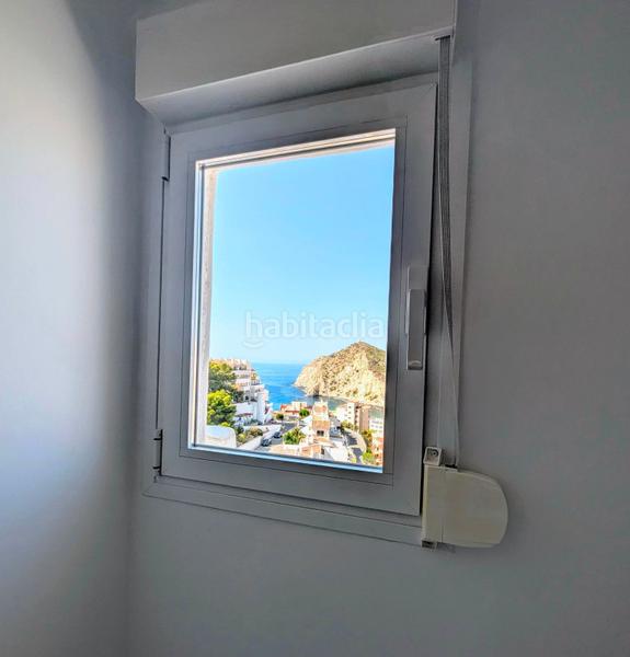 Foto 470231f0-4732-4afa-95f2-88b779761944. Alquiler apartamento piso encantador con escencia mediterránea en Benidorm