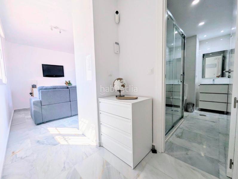 Foto 6cad4764-9d3e-4110-9868-1bdc35504ba2. Alquiler apartamento piso encantador con escencia mediterránea en Benidorm