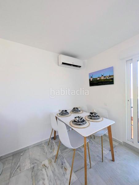 Foto 7679d673-02bd-4b97-b591-847c4ec5b9bc. Alquiler apartamento piso encantador con escencia mediterránea en Benidorm