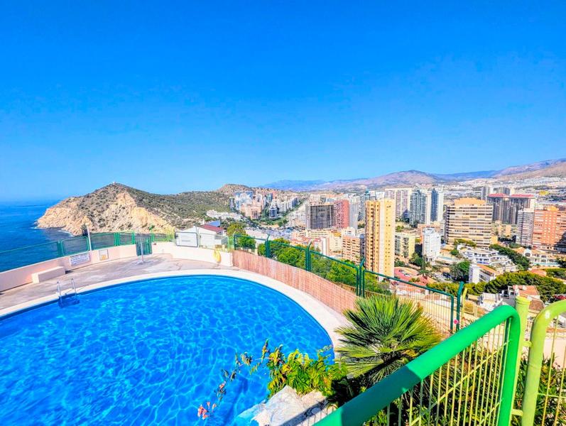 Foto a53c52e0-656a-4ce1-801a-ce4d906e4170. Alquiler apartamento piso encantador con escencia mediterránea en Benidorm