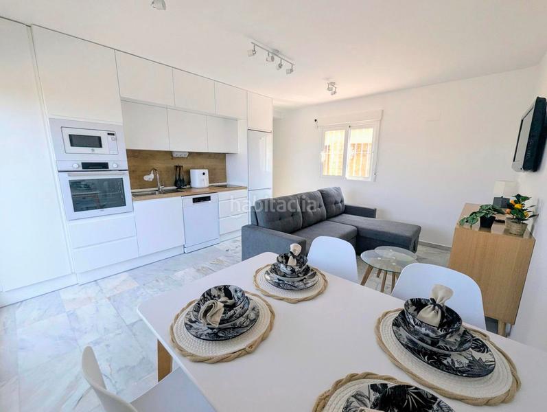 Foto a573ab3a-99c8-445f-bce0-af01fa1d1c59. Alquiler apartamento piso encantador con escencia mediterránea en Benidorm