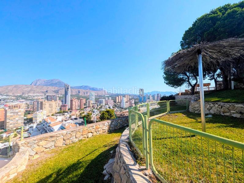 Foto a94c813d-c048-4d7c-a139-9f86fb403ee5. Alquiler apartamento piso encantador con escencia mediterránea en Benidorm