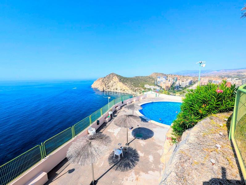 Foto d615df91-3910-4c27-abef-64b9b64545ad. Alquiler apartamento piso encantador con escencia mediterránea en Benidorm