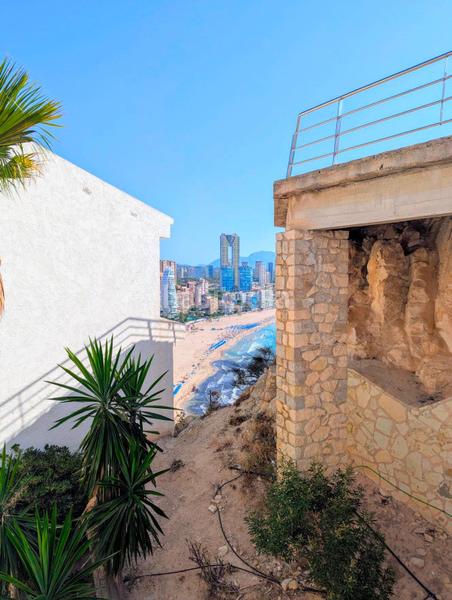 Foto ed8d4392-e74f-4978-b3e2-706f163c5230. Alquiler apartamento piso encantador con escencia mediterránea en Benidorm