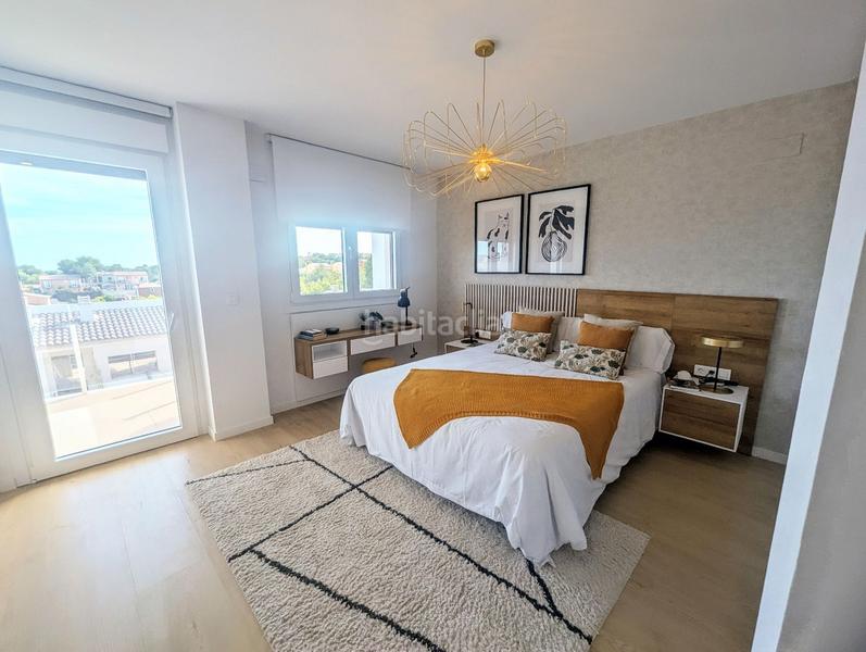 Foto 4152f69f-c19d-47b7-96b2-fca0b43c9289. Casa adossada amb calefacció aparcament piscina a Nucia (la)