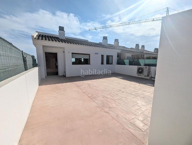 Foto c2a2b91d-618c-4cfc-80b4-b343cca629ae. Casa adossada amb calefacció aparcament piscina a Nucia (la)