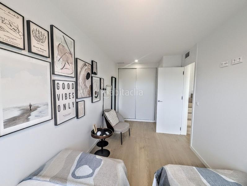 Foto dc96e3f3-a71e-4398-80d2-bfd42b89c2f8. Casa adossada amb calefacció aparcament piscina a Nucia (la)