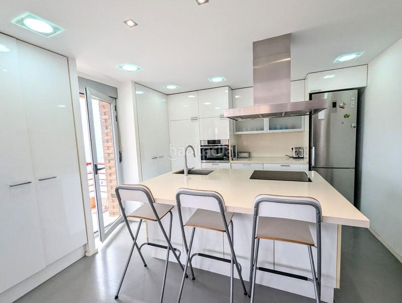 Foto bb1761bb-a4a8-4775-a32b-ed776eecad7b. Affitto appartamento con piscina in Playa Poniente Benidorm
