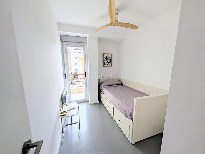 Foto b8441e5e-eff1-43fa-bd41-eebf389ddfb4. Location appartement avec piscine dans Playa Poniente Benidorm