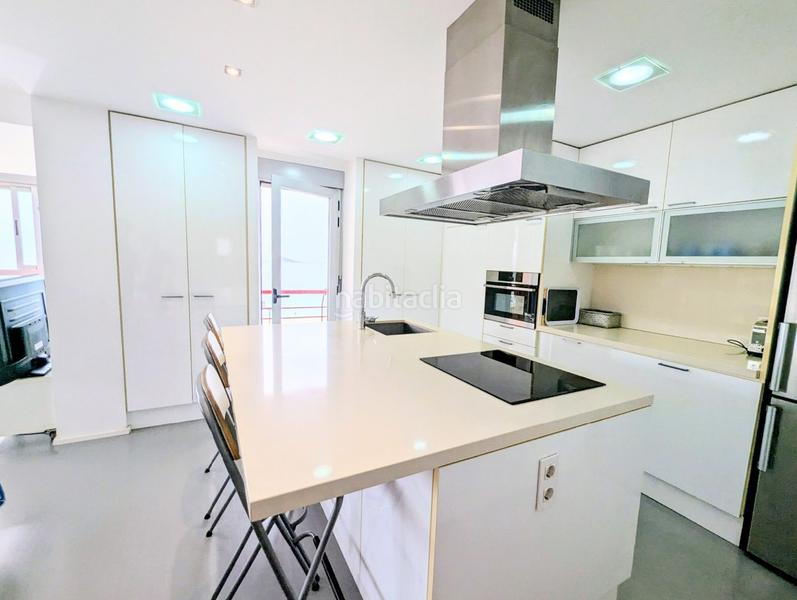 Foto 2452aa00-fa31-49d4-a637-75b509af21d3. Miete etagenwohnung mit pool in Playa Poniente Benidorm