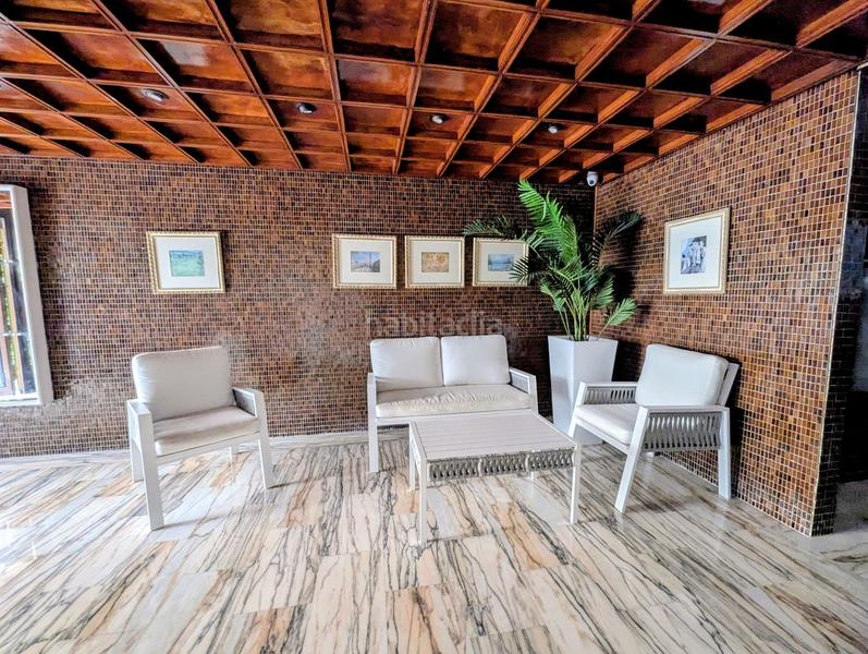 Foto 3affd883-7d7b-495a-bd44-4d192595e7a6. Miete etagenwohnung mit pool in Playa Poniente Benidorm