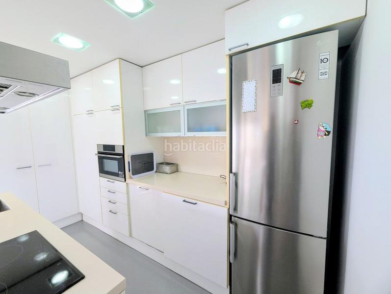 Foto 7b76c355-5f53-4f7d-abcd-d82c7dbb94ae. Miete etagenwohnung mit pool in Playa Poniente Benidorm