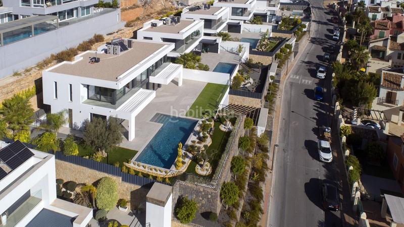 Foto e2b43c0e-223e-4857-b755-5c91cd7bcb7d. Chalet with heating parking pool in Golf Bahía Finestrat