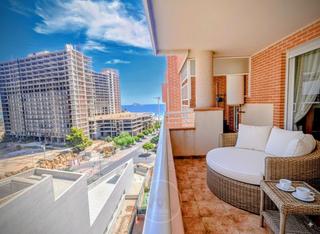 Pis  Llebeig. Piso en excelente estado con vistas a la isla de benidorm